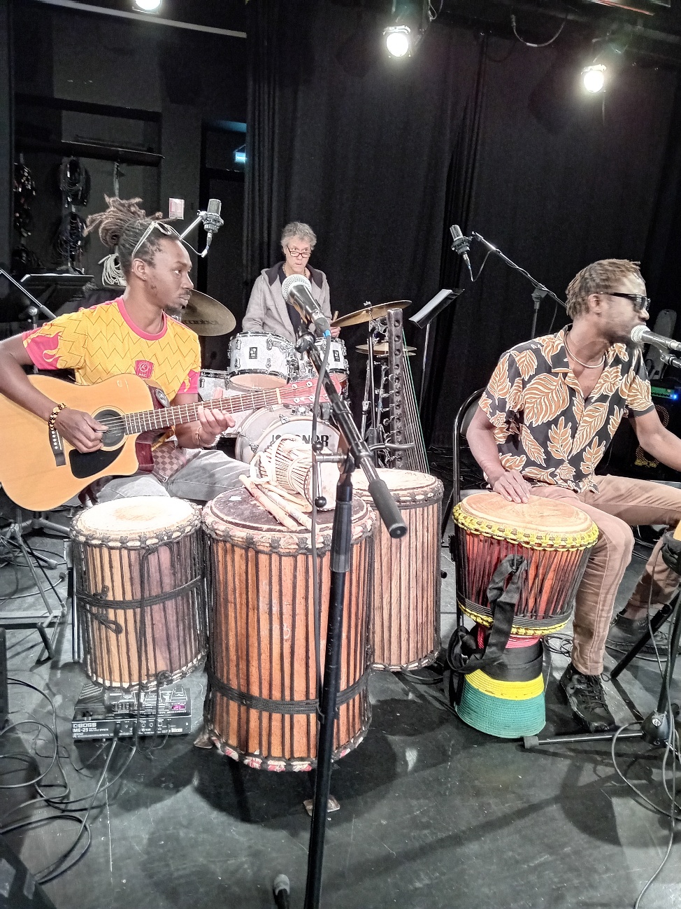 Osako, concert « « Afro World Music »